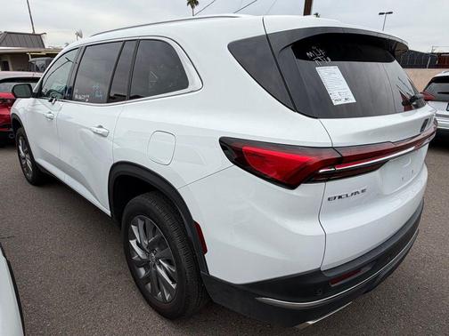 2025 Buick Enclave Preferred FWD