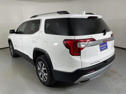 2023 GMC Acadia FWD SLT