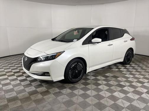 2024 Nissan Leaf SV PLUS