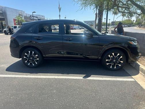 Crystal Black Pearl 2026 Honda HR-V EX-L