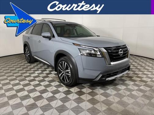 2025 Nissan Pathfinder Platinum 4WD