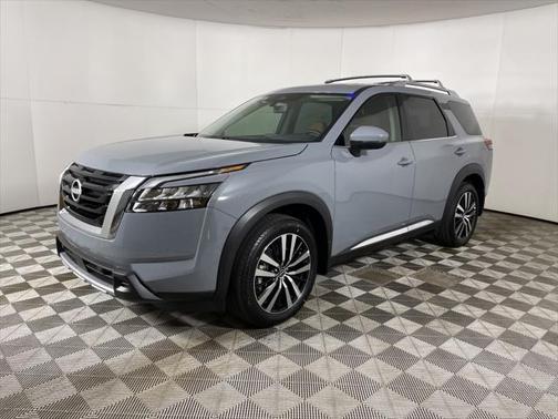 2025 Nissan Pathfinder Platinum 4WD