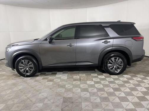 2025 Nissan Pathfinder S FWD