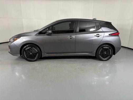 2024 Nissan Leaf SV PLUS