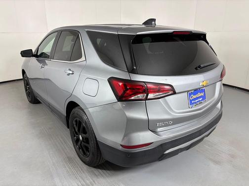 Sterling Gray Metallic 2024 Chevrolet Equinox 1LT