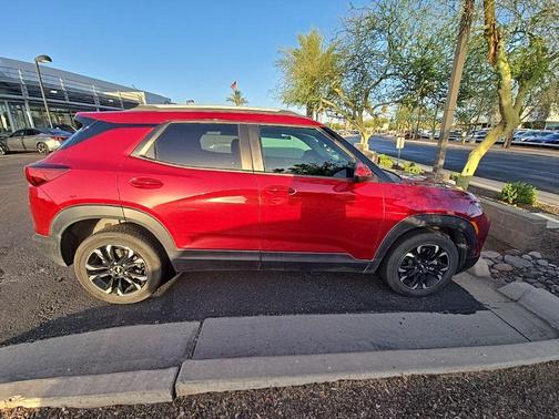 Scarlet Red Metallic 2021 Chevrolet Trailblazer LT