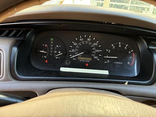 2000 Toyota Camry LE