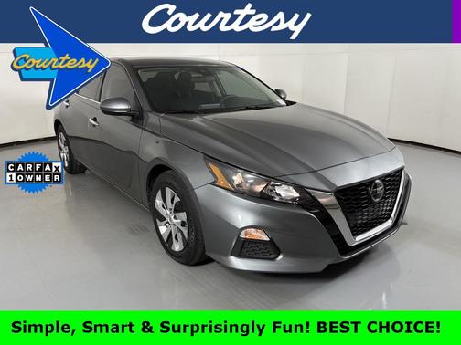 2022 Nissan Altima S FWD