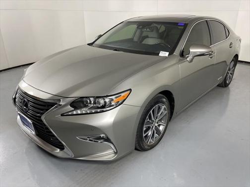 2018 Lexus ES 300h Base