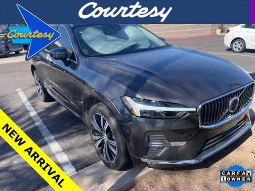 2022 Volvo XC60 B5 Inscription