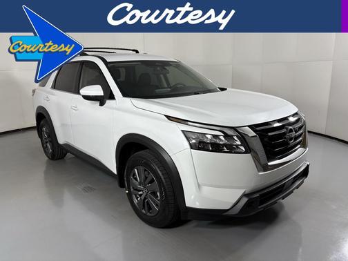 2025 Nissan Pathfinder SV FWD