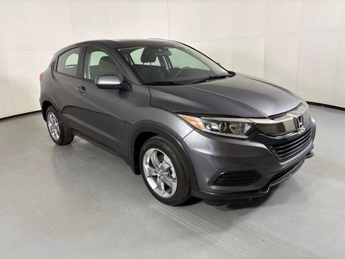 Modern Steel Metallic 2021 Honda HR-V LX