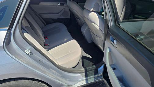 Shale Gray Metallic 2016 Hyundai SONATA SE
