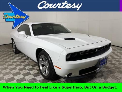 2017 Dodge Challenger SXT