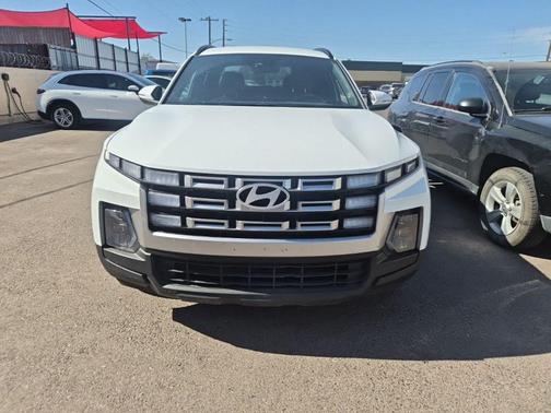 Atlas White 2025 Hyundai SANTA CRUZ SEL
