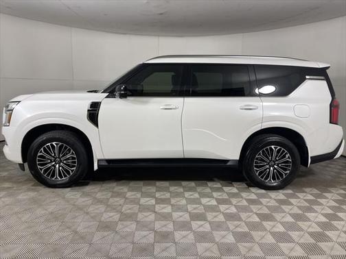 2025 Nissan Armada SL 2WD