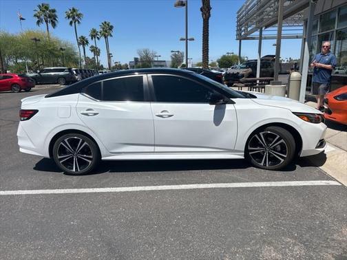 2022 Nissan Sentra SR