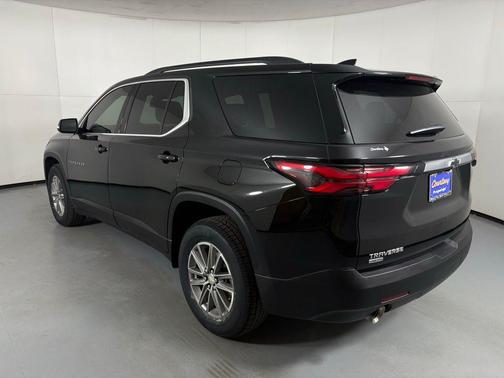 2024 Chevrolet Traverse LT Cloth