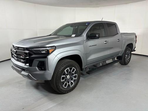 Sterling Gray Metallic 2023 Chevrolet Colorado Z71