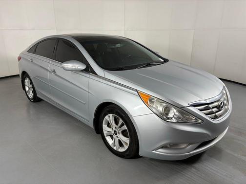 Radiant Silver Metallic 2012 Hyundai SONATA Limited