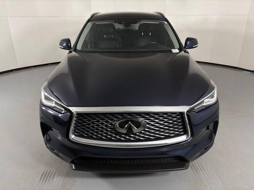 2024 INFINITI QX50 LUXE