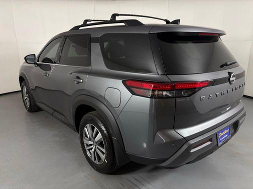Gun Metallic 2026 Nissan Pathfinder SL