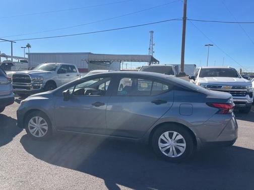 2025 Nissan Versa 1.6 S