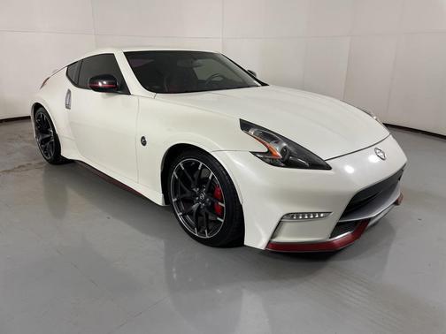 2015 Nissan 370Z NISMO Tech