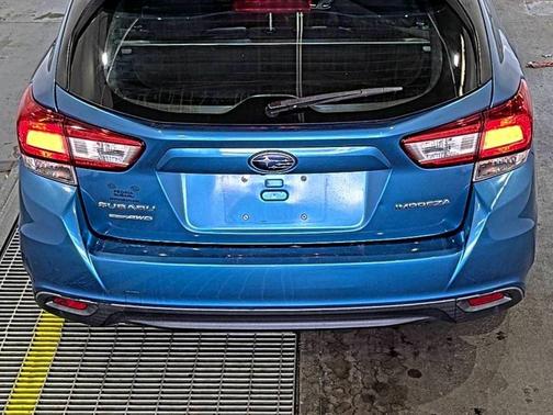 2019 Subaru Impreza 2.0i