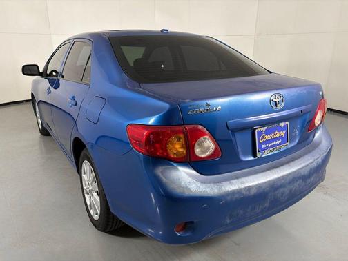 2009 Toyota Corolla LE
