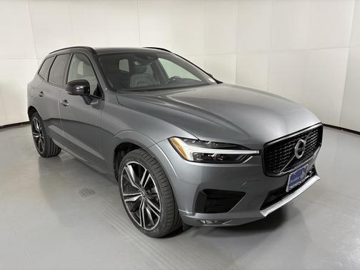 2021 Volvo XC60 T5 R-Design