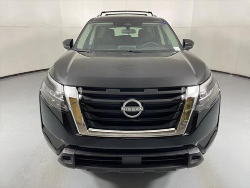 2025 Nissan Pathfinder SV FWD