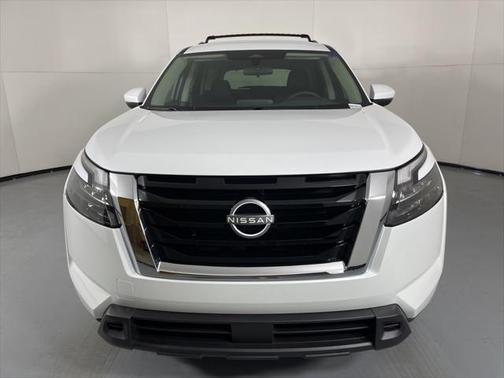 2025 Nissan Pathfinder SV FWD