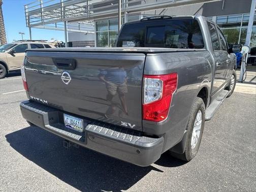 2019 Nissan Titan SV