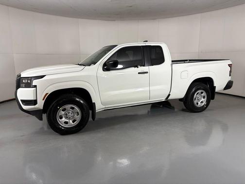 Glacier White 2026 Nissan Frontier S