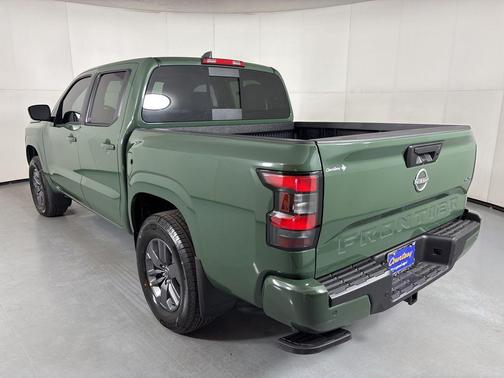 Tactical Green Metallic 2026 Nissan Frontier SV