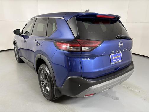 2022 Nissan Rogue S
