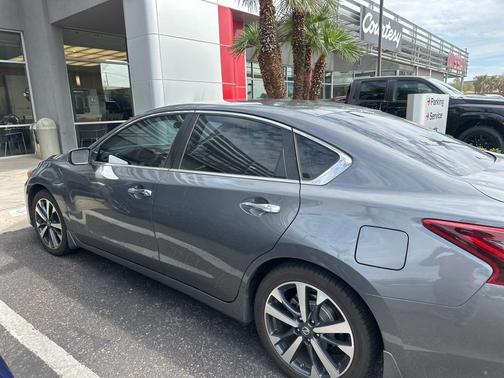 2017 Nissan Altima 2.5 SR