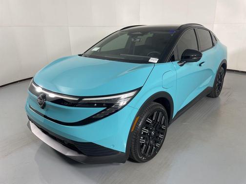 2026 Nissan Leaf PLATINUM+