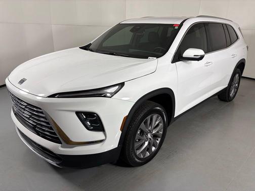 2025 Buick Enclave Preferred FWD