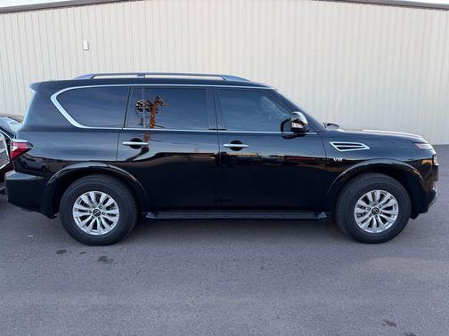 2022 Nissan Armada SV 2WD
