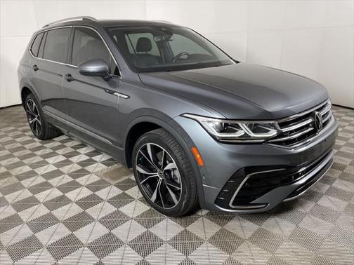 2022 Volkswagen Tiguan 2.0T SEL R-Line 4MOTION