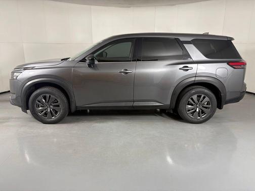 Gun Metallic 2023 Nissan Pathfinder S FWD
