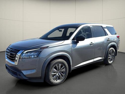 Gun Metallic 2023 Nissan Pathfinder S FWD