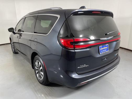 2021 Chrysler Pacifica Hybrid Touring L