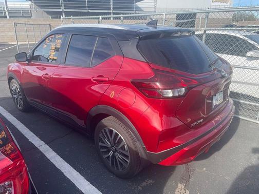 2022 Nissan Kicks SV