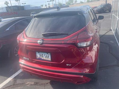 2022 Nissan Kicks SV
