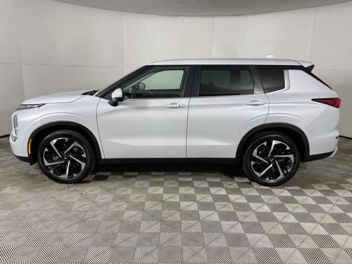 2023 Mitsubishi Outlander SE 2.5 2WD