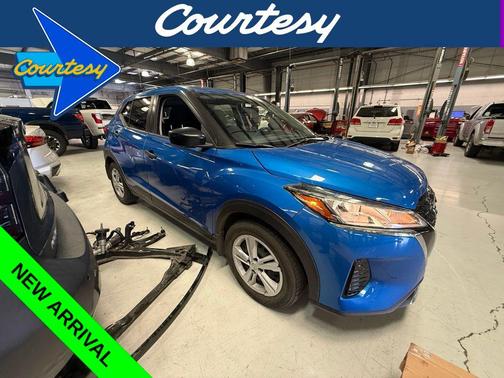 Electric Blue Metallic 2024 Nissan Kicks S