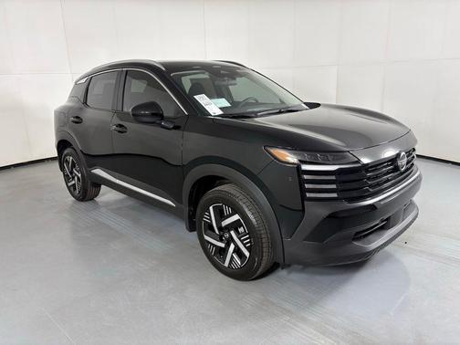 Super Black 2026 Nissan Kicks SV